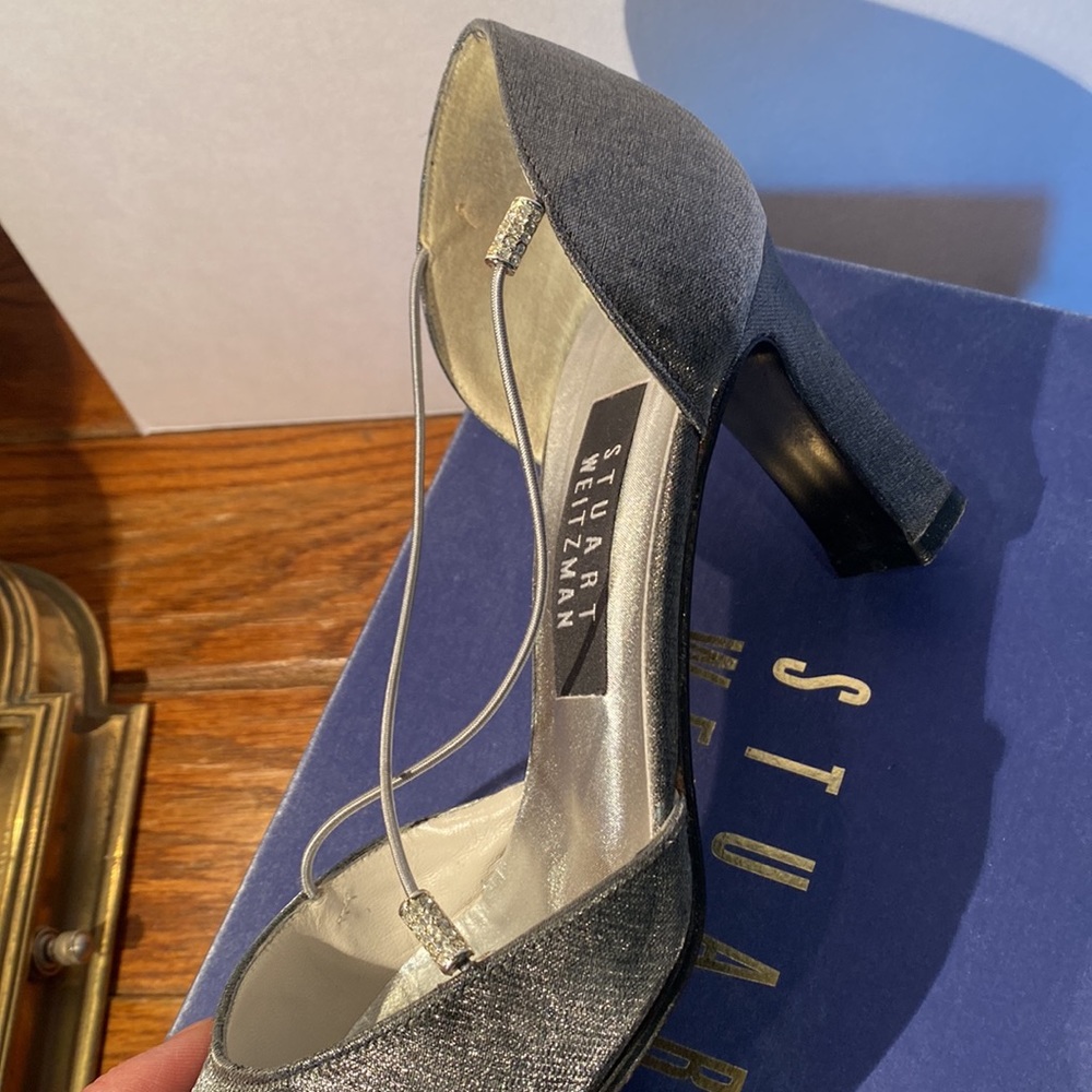 Stuart Weitzman Rondex Pewter Matte Lame - Picture 7 of 10